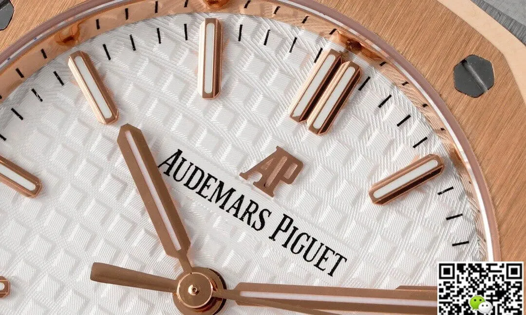 Audemars Piguet Royal Oak 77350SR.OO.1261SR.01 8F Factory 1:1 Best Edition Replica Watch Titanium